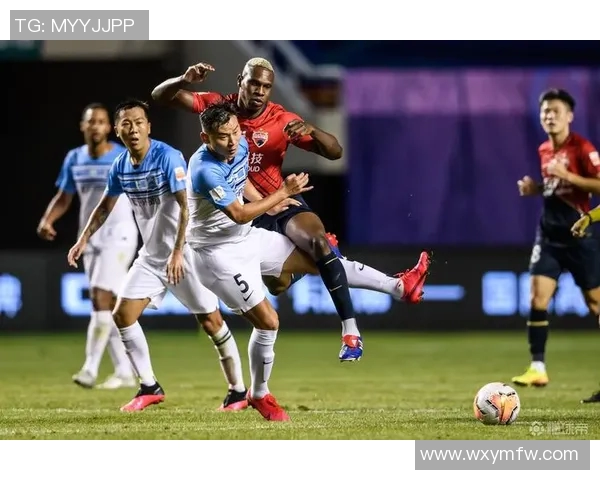 富力与佳兆业的较量谁能在赛场上笑到最后精彩对决引人关注